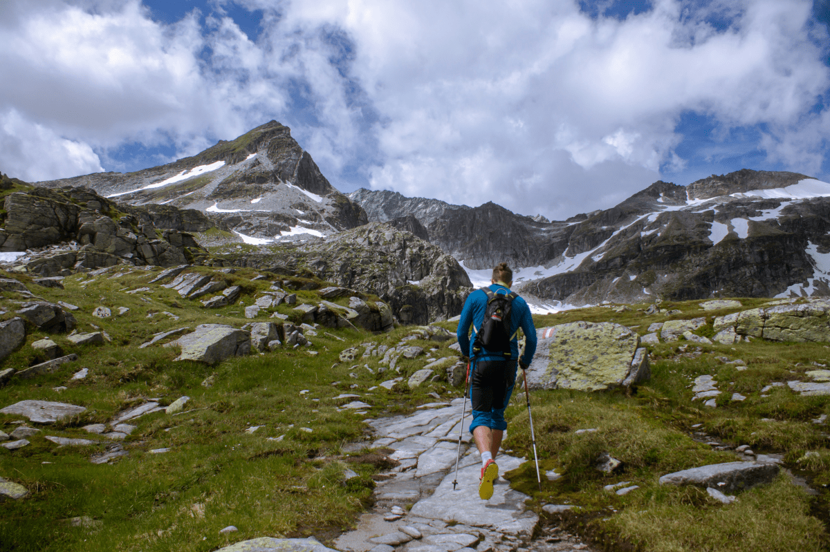 First Gear, Right Gear: A Beginner’s Guide to Choosing a Hiking Backpack - Light Hiking Gear