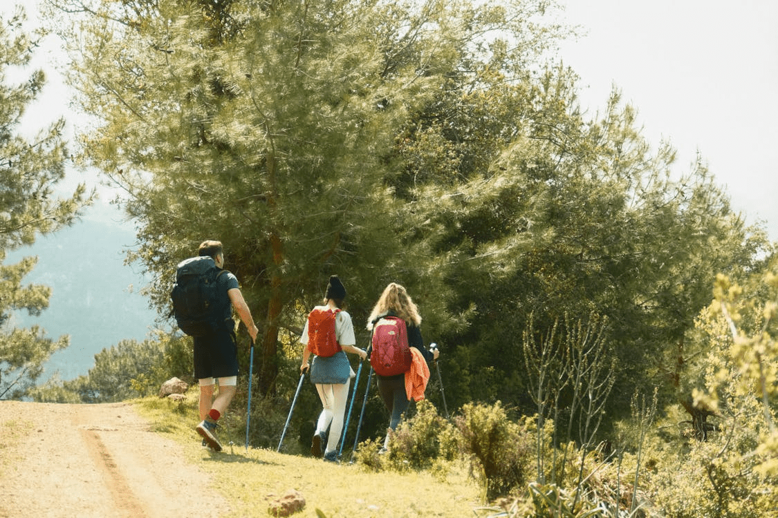 Summer Trekking Masterclass: Building a Heat-Ready Pack System - Light Hiking Gear